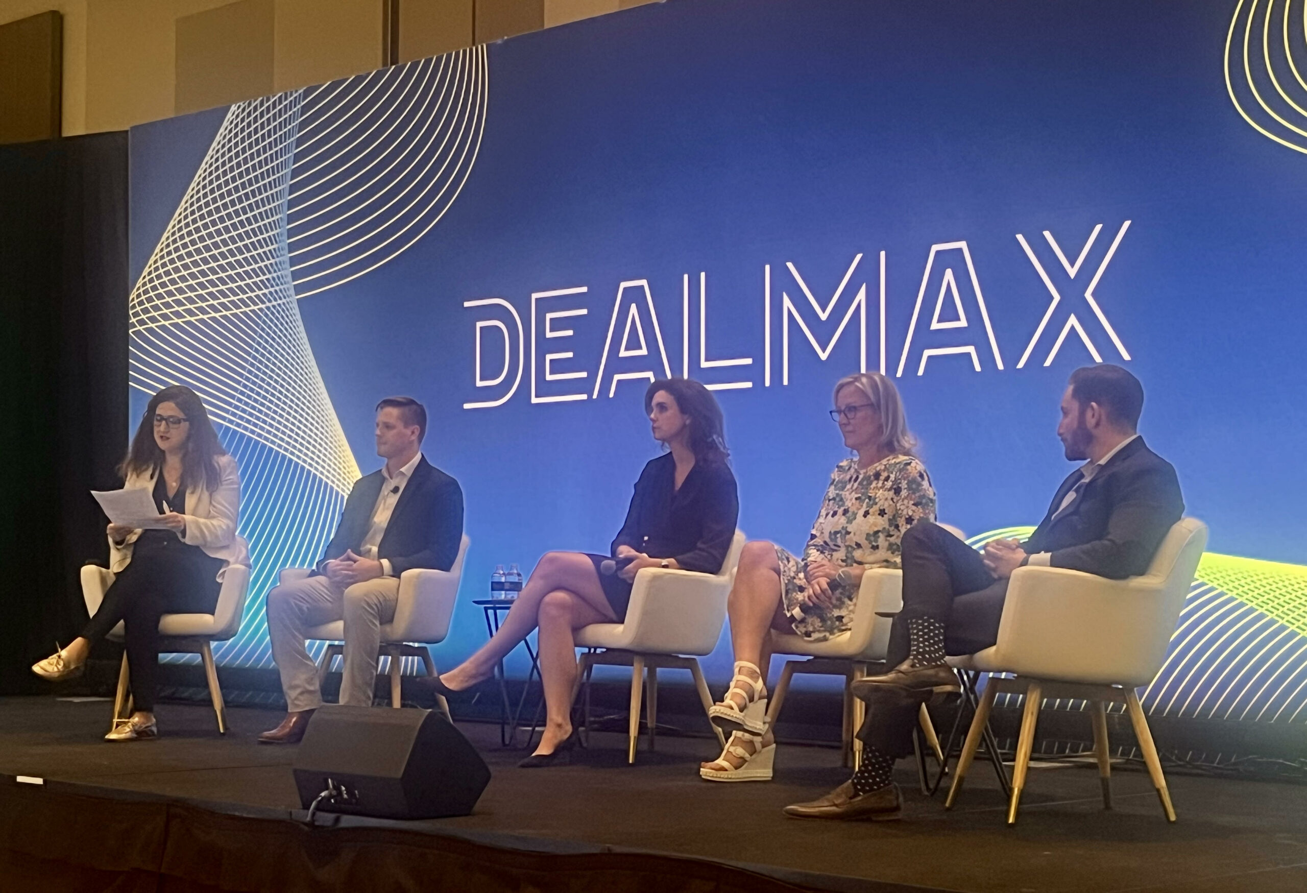 DealMAX: How Private Market Firms Stand Out in an Era of Uncertainty
