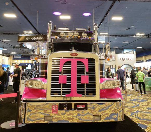 T-Mobile tractor trailer
